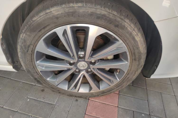 Used CHANGAN Ruicheng CC 2020 1.5T Automatic Chao Rui Trim Right Front Wheel Hub