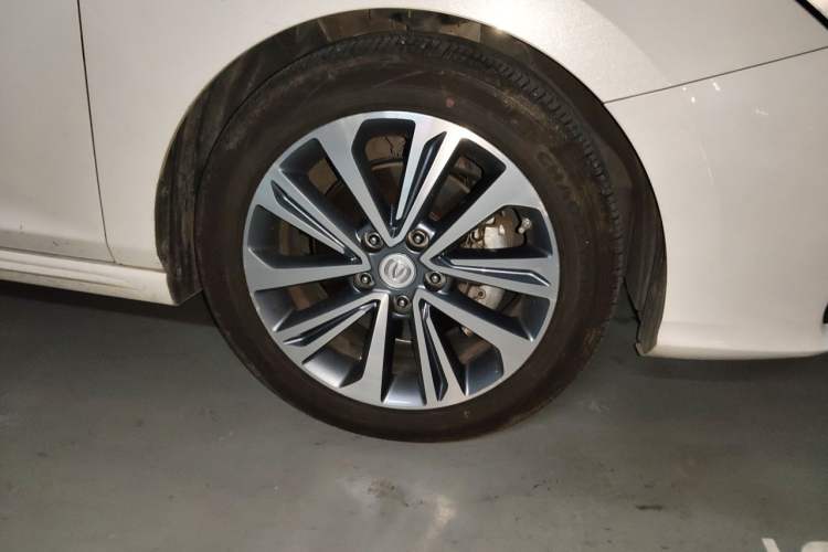 Used CHANGAN Ruicheng CC 2020 1.5T Automatic Chao Rui Trim Right Front Wheel Hub