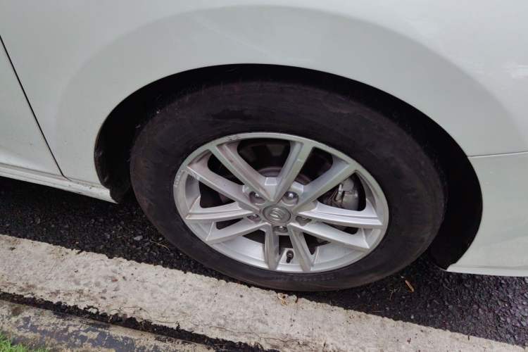 Used CHANGAN Ruicheng CC 2020 1.5T Automatic Xuanrui Model Right Front Wheel Hub