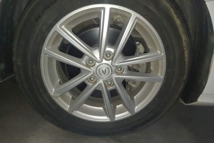 Used CHANGAN Ruicheng CC 2020 1.5T Automatic Xuanrui Model Right Front Wheel Hub
