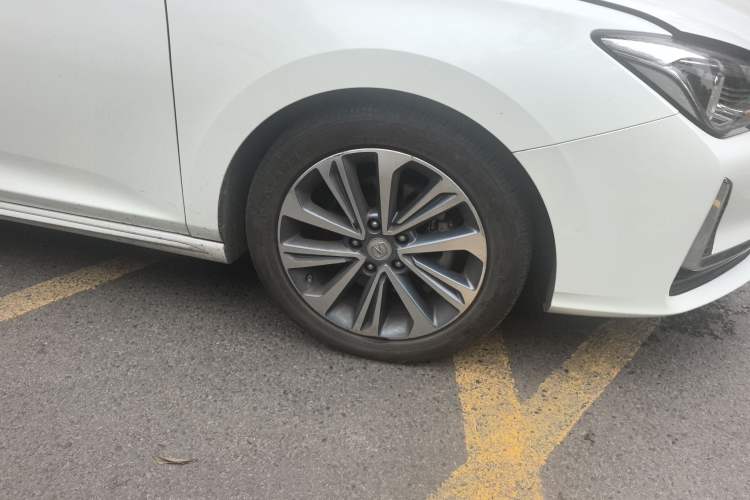 Used CHANGAN Ruicheng CC 2020 1.5T Automatic Cool & Sharp Model Right Front Wheel Hub