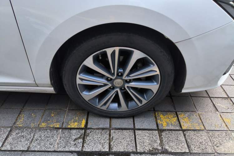 Used CHANGAN Ruicheng CC 2020 1.5T Automatic Chao Rui Trim Right Front Wheel Hub