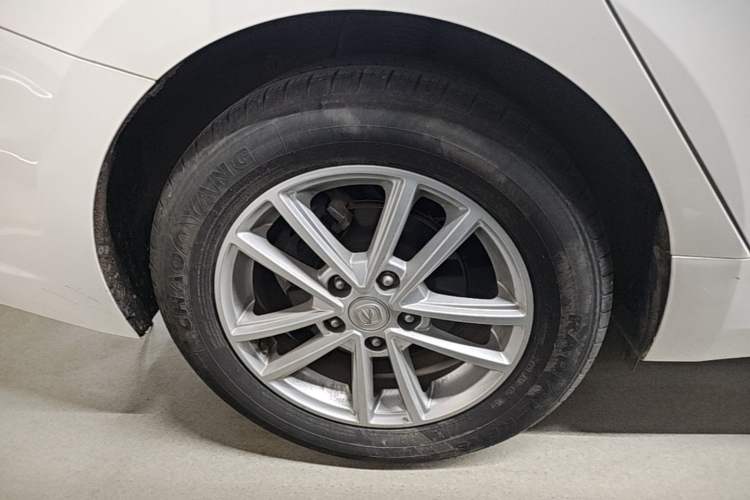 Used CHANGAN Ruicheng CC 2020 1.5T Automatic Xuanrui Model Right Rear Wheel Hub