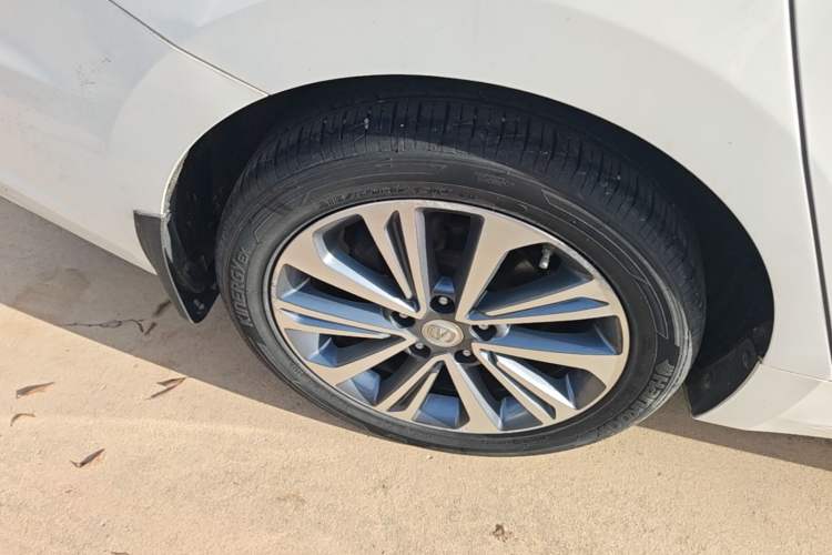 Used CHANGAN Ruicheng CC 2020 1.5T Automatic Chao Rui Trim Right Rear Wheel Hub
