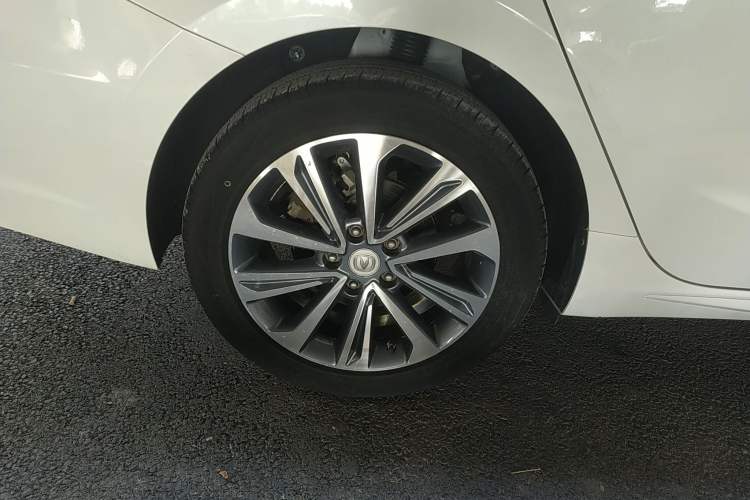Used CHANGAN Ruicheng CC 2020 1.5T Automatic Cool & Sharp Model Right Rear Wheel Hub