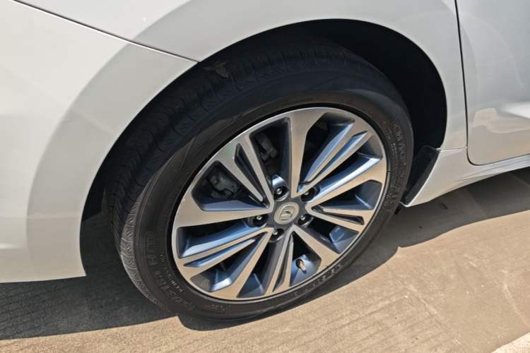 Used CHANGAN Ruicheng CC 2020 1.5T Automatic Cool & Sharp Model Right Rear Wheel Hub