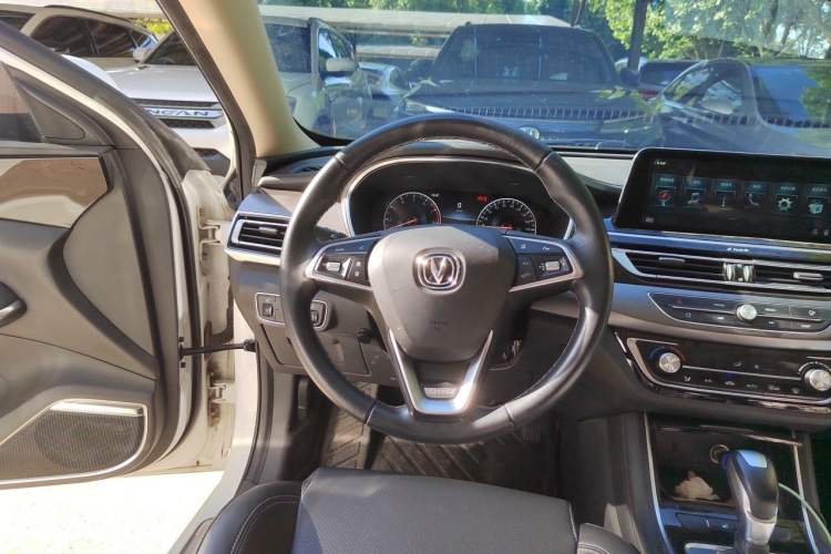 Used CHANGAN Ruicheng CC 2020 1.5T Automatic Cool & Sharp Model Steering Wheel