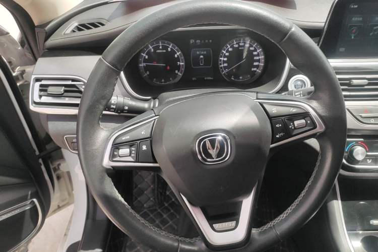 Used CHANGAN Ruicheng CC 2020 1.5T Automatic Xuanrui Model Steering Wheel