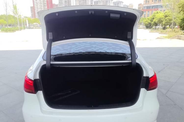 Used CHANGAN Ruicheng CC 2020 1.5T Automatic Chao Rui Trim Trunk