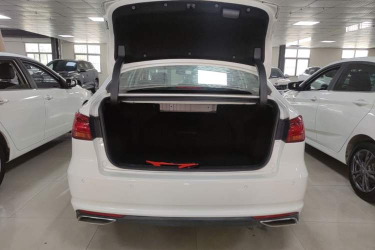 Used CHANGAN Ruicheng CC 2020 1.5T Automatic Chao Rui Trim Trunk