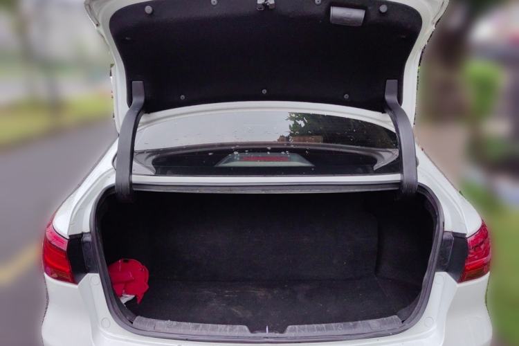 Used CHANGAN Ruicheng CC 2020 1.5T Automatic Xuanrui Model Trunk