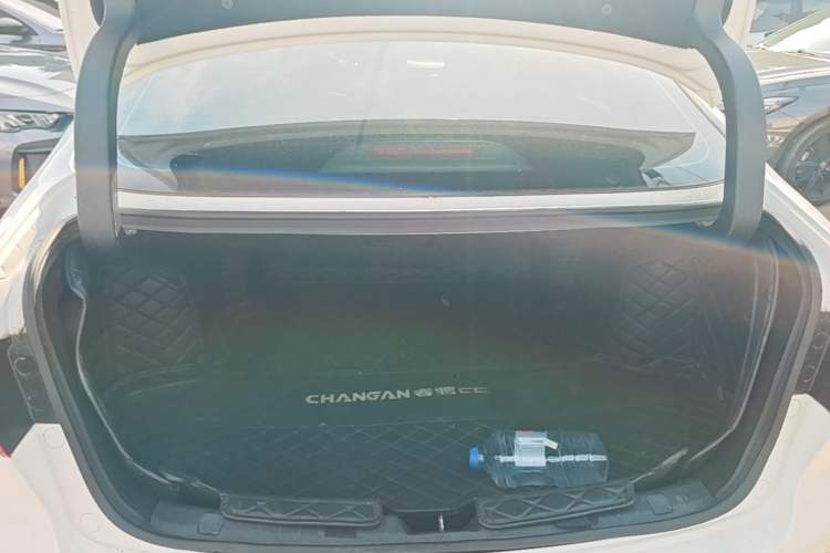 Used CHANGAN Ruicheng CC 2020 1.5T Automatic Chao Rui Trim Trunk