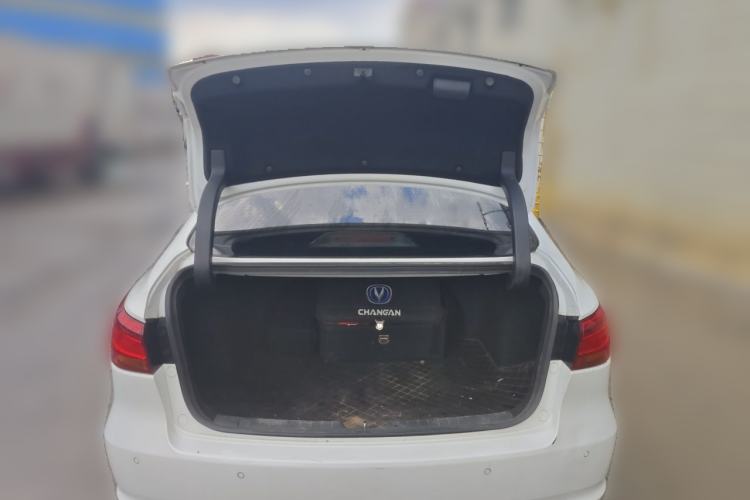 Used CHANGAN Ruicheng CC 2020 1.5T Automatic Xuanrui Model Trunk