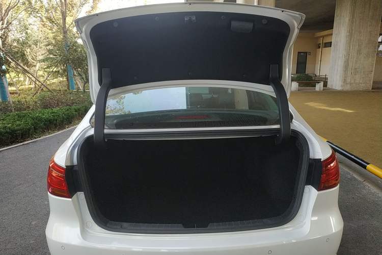 Used CHANGAN Ruicheng CC 2020 1.5T Automatic Cool & Sharp Model Trunk