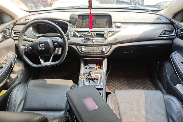Used CHANGAN Ruicheng CC 2021 Blue Whale Edition 1.5T DCT Prestige Model Center Console