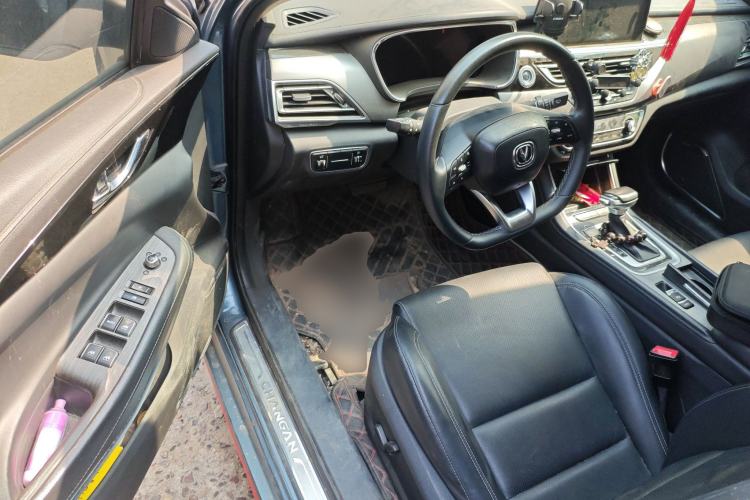Used CHANGAN Ruicheng CC 2021 Blue Whale Edition 1.5T DCT Prestige Model Driver Seat