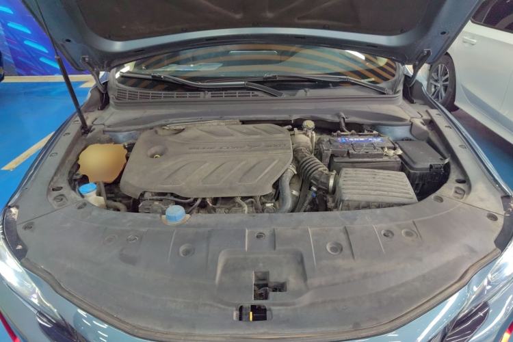 Used CHANGAN Ruicheng CC 2021 Blue Whale Edition 1.5T DCT Luxury Model Engine Bay