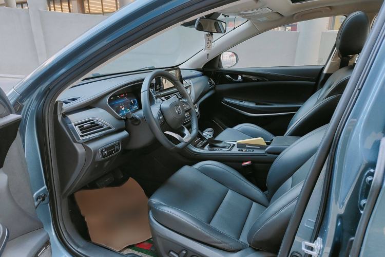 Used CHANGAN Ruicheng CC 2021 Blue Whale Edition 1.5T DCT Flagship Model Interior 6