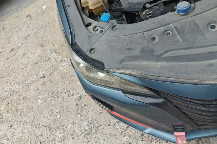 Used CHANGAN Ruicheng CC 2021 Blue Whale Edition 1.5T DCT Prestige Model Right Front Headlight
