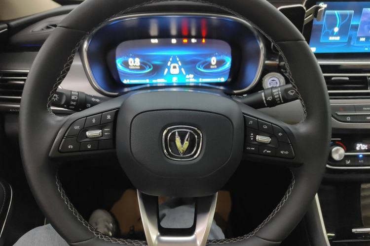 Used CHANGAN Ruicheng CC 2021 Blue Whale Edition 1.5T DCT Flagship Model Steering Wheel