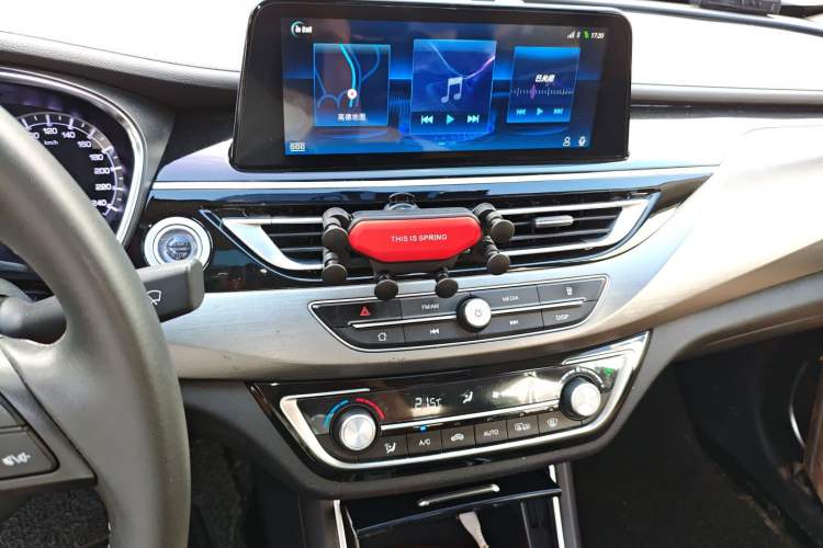 Used CHANGAN Ruicheng CC 2021 Blue Whale Edition 1.5T DCT Luxury Model Audio And AC Panel