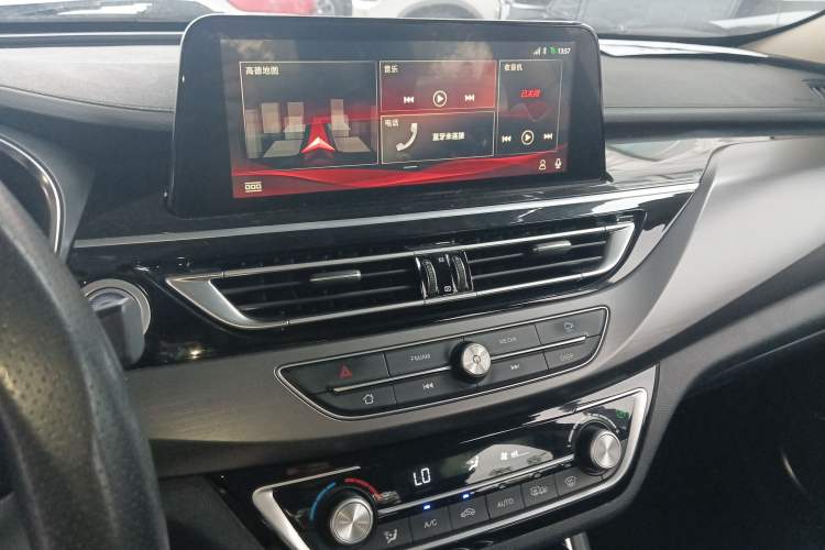 Used CHANGAN Ruicheng CC 2021 Blue Whale Edition 1.5T DCT Prestige Model Audio And AC Panel