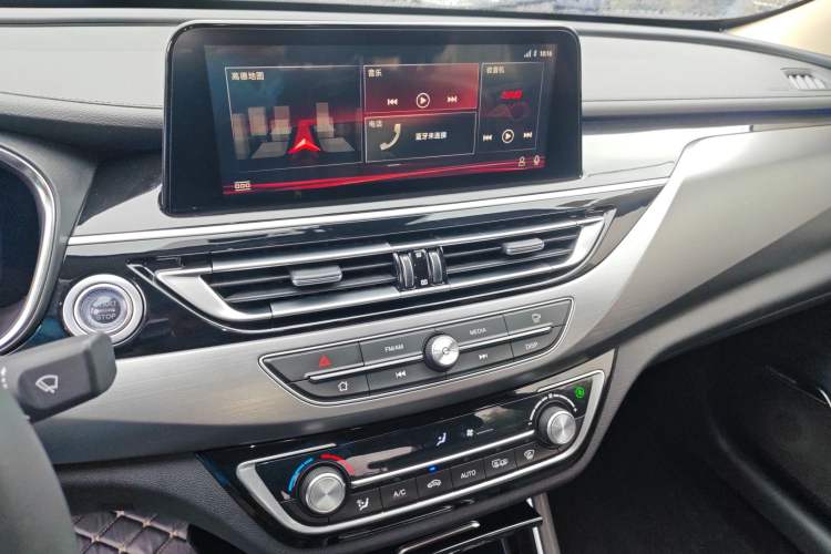 Used CHANGAN Ruicheng CC 2021 Blue Whale Edition 1.5T DCT Flagship Model Audio And AC Panel