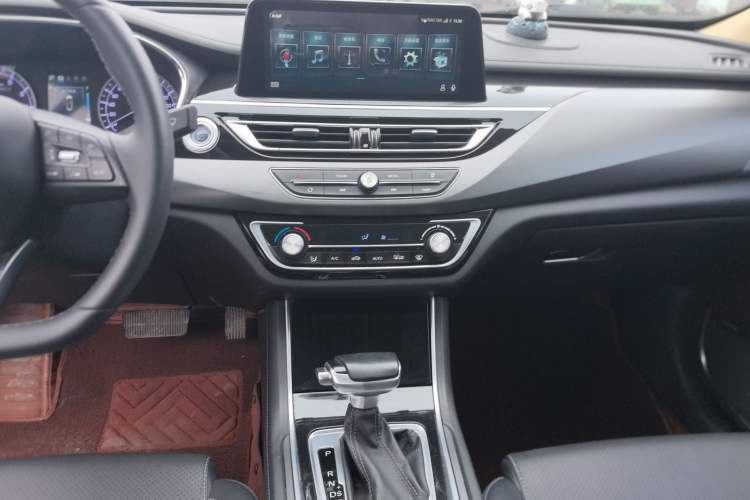 Used CHANGAN Ruicheng CC 2021 Blue Whale Edition 1.5T DCT Elite Model Audio And AC Panel