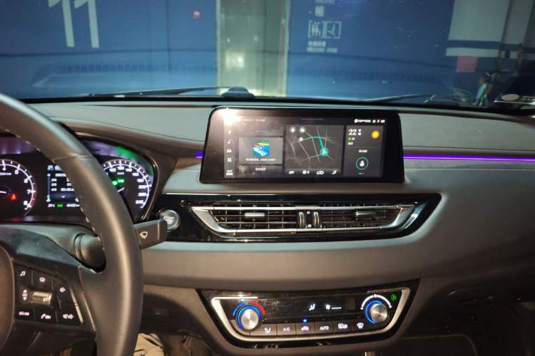 Used CHANGAN Ruicheng CC 2021 Blue Whale Edition 1.5T DCT Luxury Model Audio And AC Panel