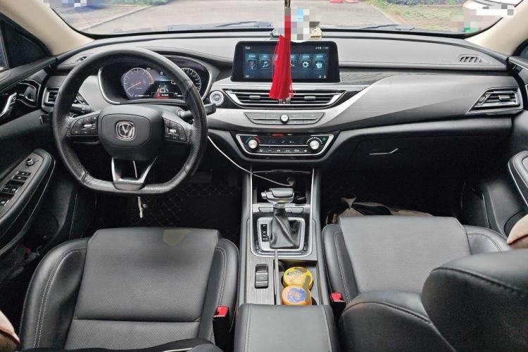 Used CHANGAN Ruicheng CC 2021 Blue Whale Edition 1.5T DCT Prestige Model Center Console