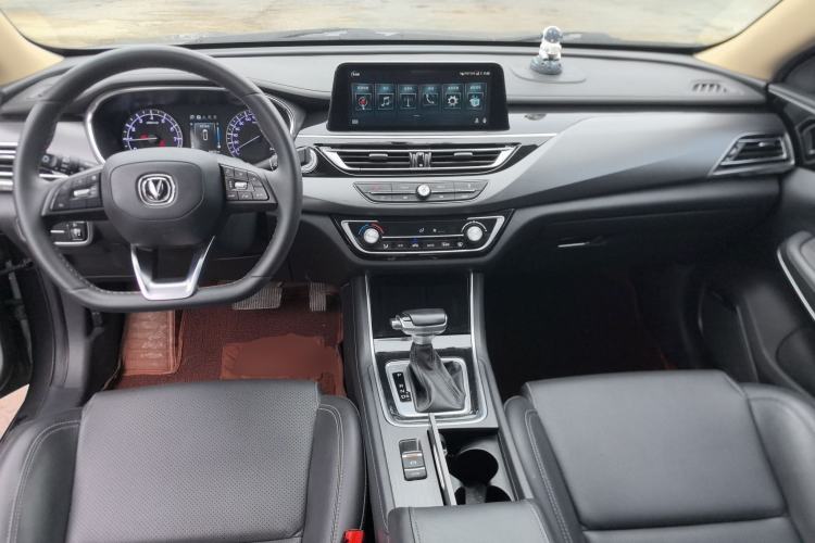Used CHANGAN Ruicheng CC 2021 Blue Whale Edition 1.5T DCT Elite Model Center Console