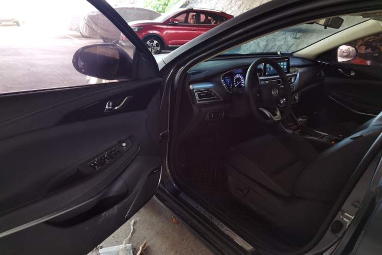Used CHANGAN Ruicheng CC 2021 Blue Whale Edition 1.5T DCT Luxury Model Driver Seat