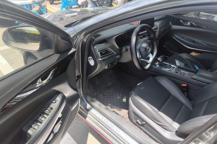 Used CHANGAN Ruicheng CC 2021 Blue Whale Edition 1.5T DCT Luxury Model Driver Seat