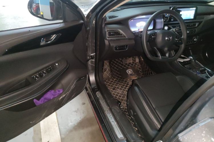 Used CHANGAN Ruicheng CC 2021 Blue Whale Edition 1.5T DCT Prestige Model Driver Seat
