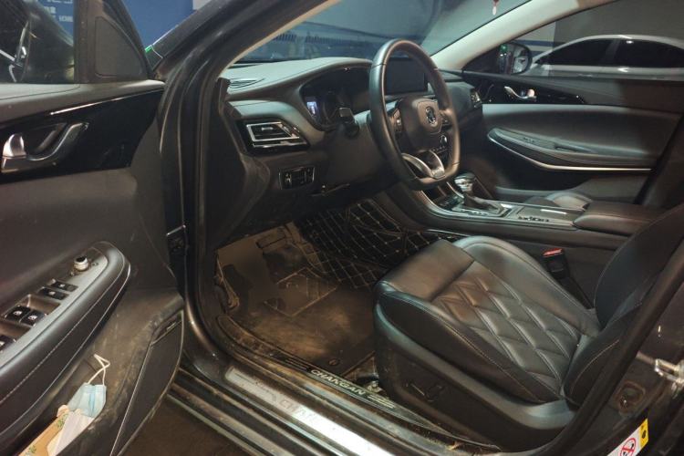 Used CHANGAN Ruicheng CC 2021 Blue Whale Edition 1.5T DCT Luxury Model Driver Seat