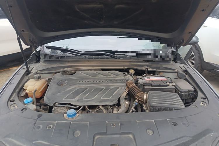 Used CHANGAN Ruicheng CC 2021 Blue Whale Edition 1.5T DCT Luxury Model Engine Bay