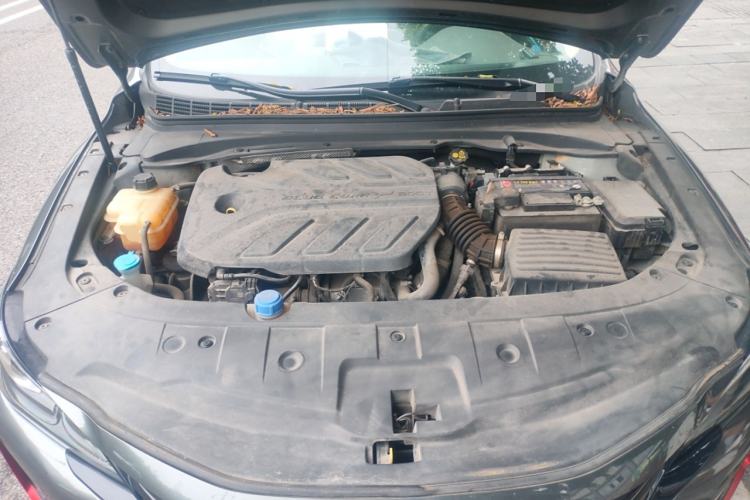 Used CHANGAN Ruicheng CC 2021 Blue Whale Edition 1.5T DCT Luxury Model Engine Bay