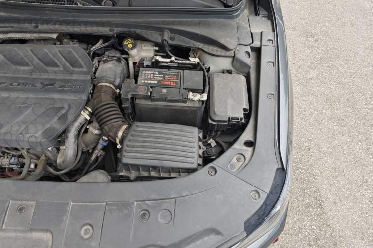 Used CHANGAN Ruicheng CC 2021 Blue Whale Edition 1.5T DCT Prestige Model Engine Bay Left