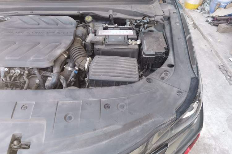 Used CHANGAN Ruicheng CC 2021 Blue Whale Edition 1.5T DCT Elite Model Engine Bay Left