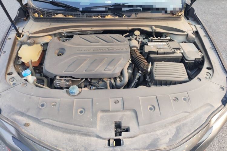 Used CHANGAN Ruicheng CC 2021 Blue Whale Edition 1.5T DCT Luxury Model Engine Bay