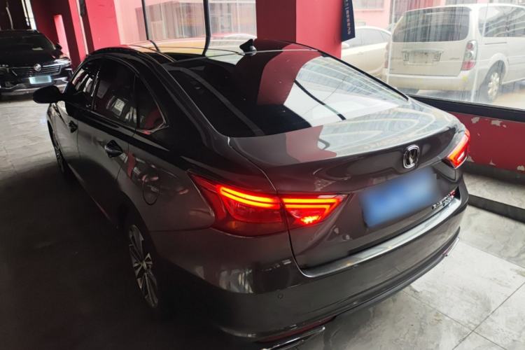 Used CHANGAN Ruicheng CC 2021 Blue Whale Edition 1.5T DCT Prestige Model Exterior 2