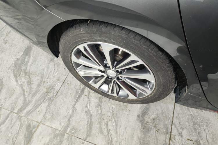 Used CHANGAN Ruicheng CC 2021 Blue Whale Edition 1.5T DCT Prestige Model Exterior 5