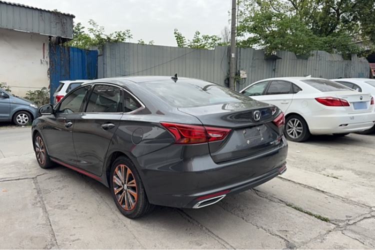 Used CHANGAN Ruicheng CC 2021 Blue Whale Edition 1.5T DCT Luxury Model Exterior 5