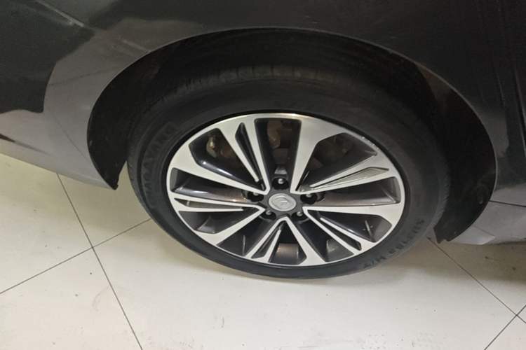 Used CHANGAN Ruicheng CC 2021 Blue Whale Edition 1.5T DCT Prestige Model Exterior 5
