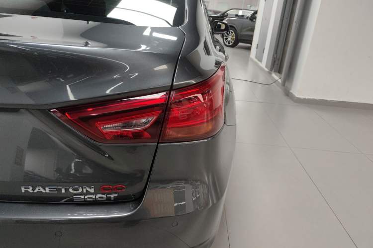 Used CHANGAN Ruicheng CC 2021 Blue Whale Edition 1.5T DCT Prestige Model Exterior 6