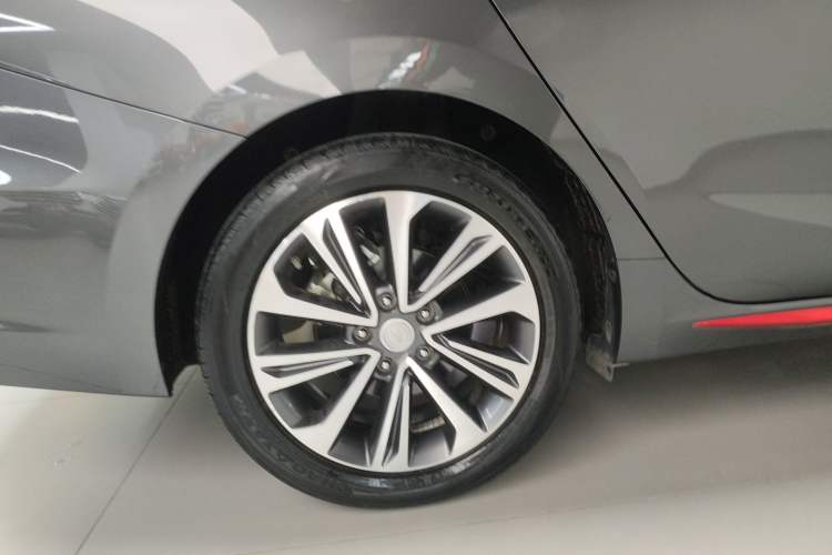Used CHANGAN Ruicheng CC 2021 Blue Whale Edition 1.5T DCT Prestige Model Exterior 8
