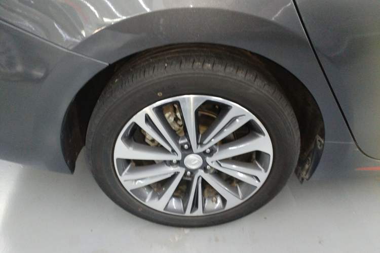 Used CHANGAN Ruicheng CC 2021 Blue Whale Edition 1.5T DCT Prestige Model Exterior 8