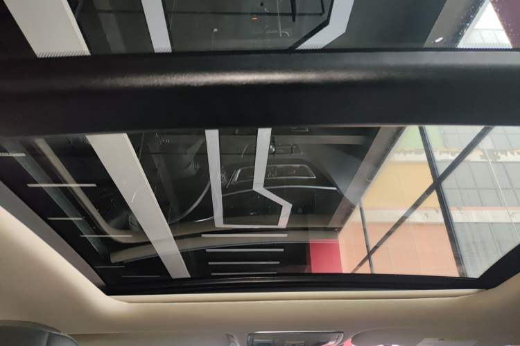 Used CHANGAN Ruicheng CC 2021 Blue Whale Edition 1.5T DCT Prestige Model Headliner