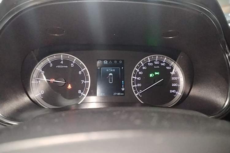 Used CHANGAN Ruicheng CC 2021 Blue Whale Edition 1.5T DCT Elite Model Instrument Cluster