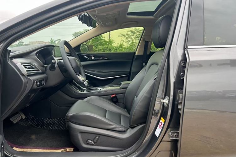 Used CHANGAN Ruicheng CC 2021 Blue Whale Edition 1.5T DCT Luxury Model Interior 2